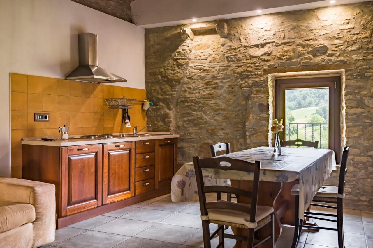 Agriturismo Il Salice Tizzano Val Parma Exterior photo