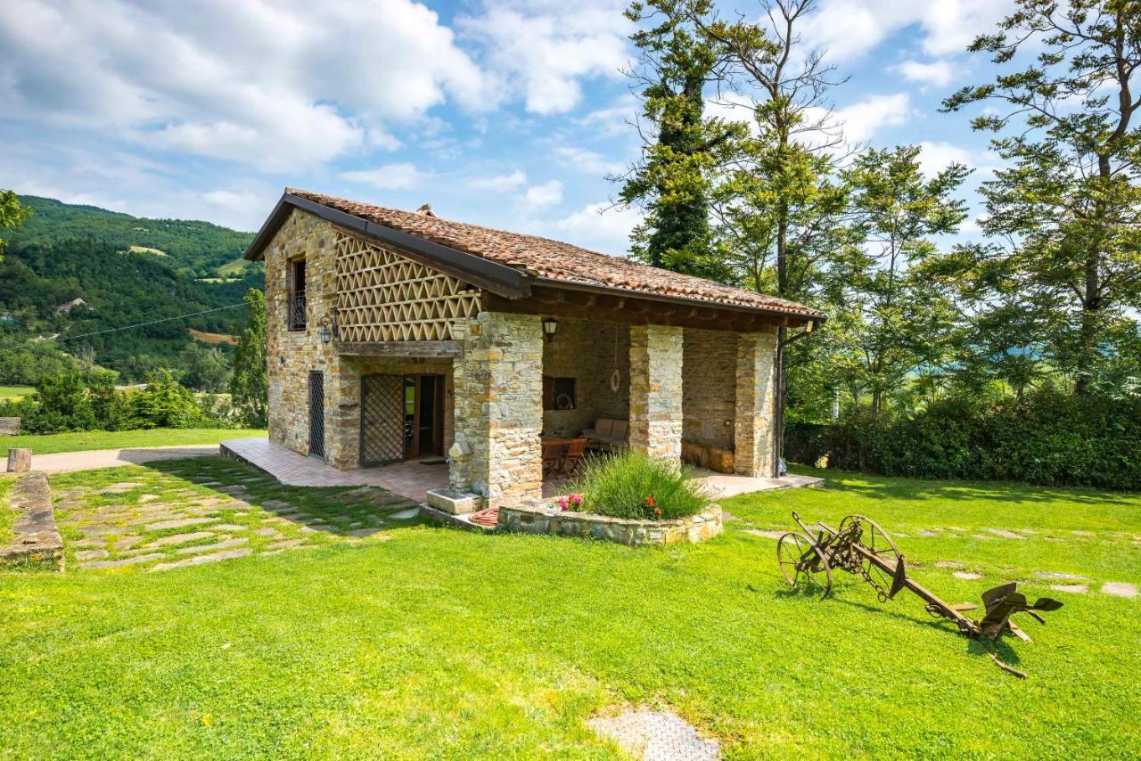 Agriturismo Il Salice Tizzano Val Parma Exterior photo