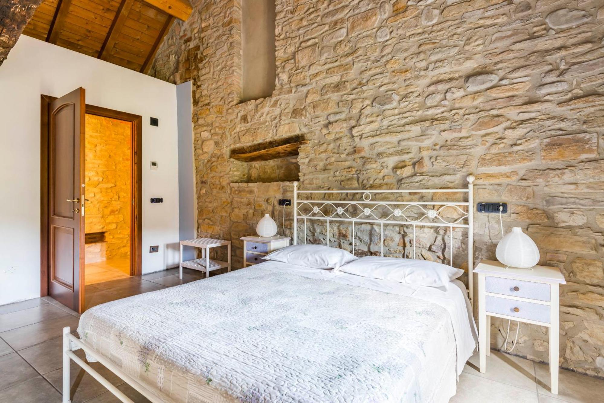 Agriturismo Il Salice Tizzano Val Parma Exterior photo